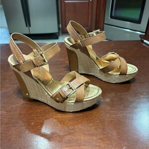 Women's Audrey Brooke Size 8.5 Hollie Tan Wedges
